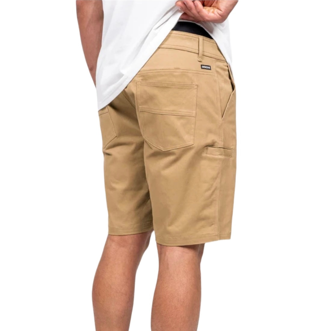 DESOLVE HELM SHORTS