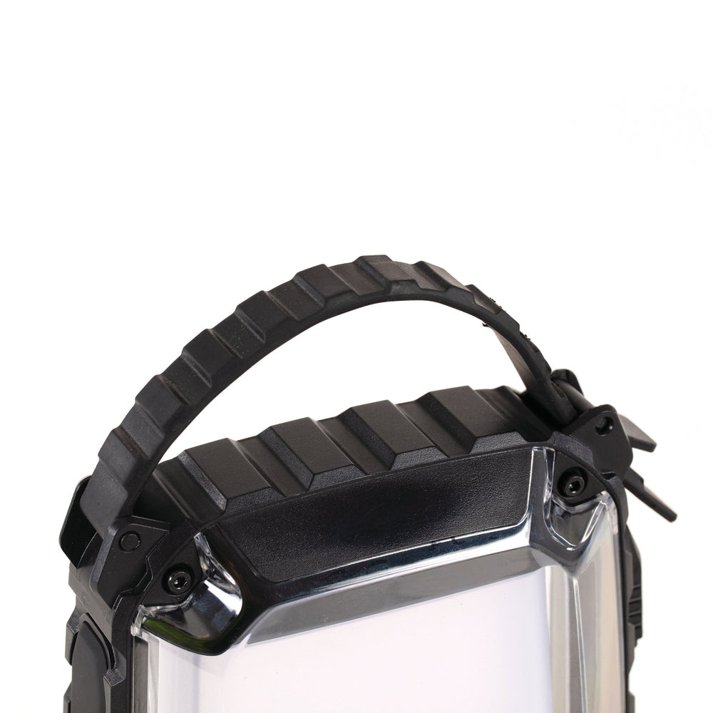 OZTRAIL LUMOS HANGER 700 LANTERN