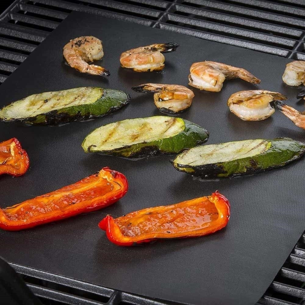 GRILLIONAIRE BBQ GRILL MAT