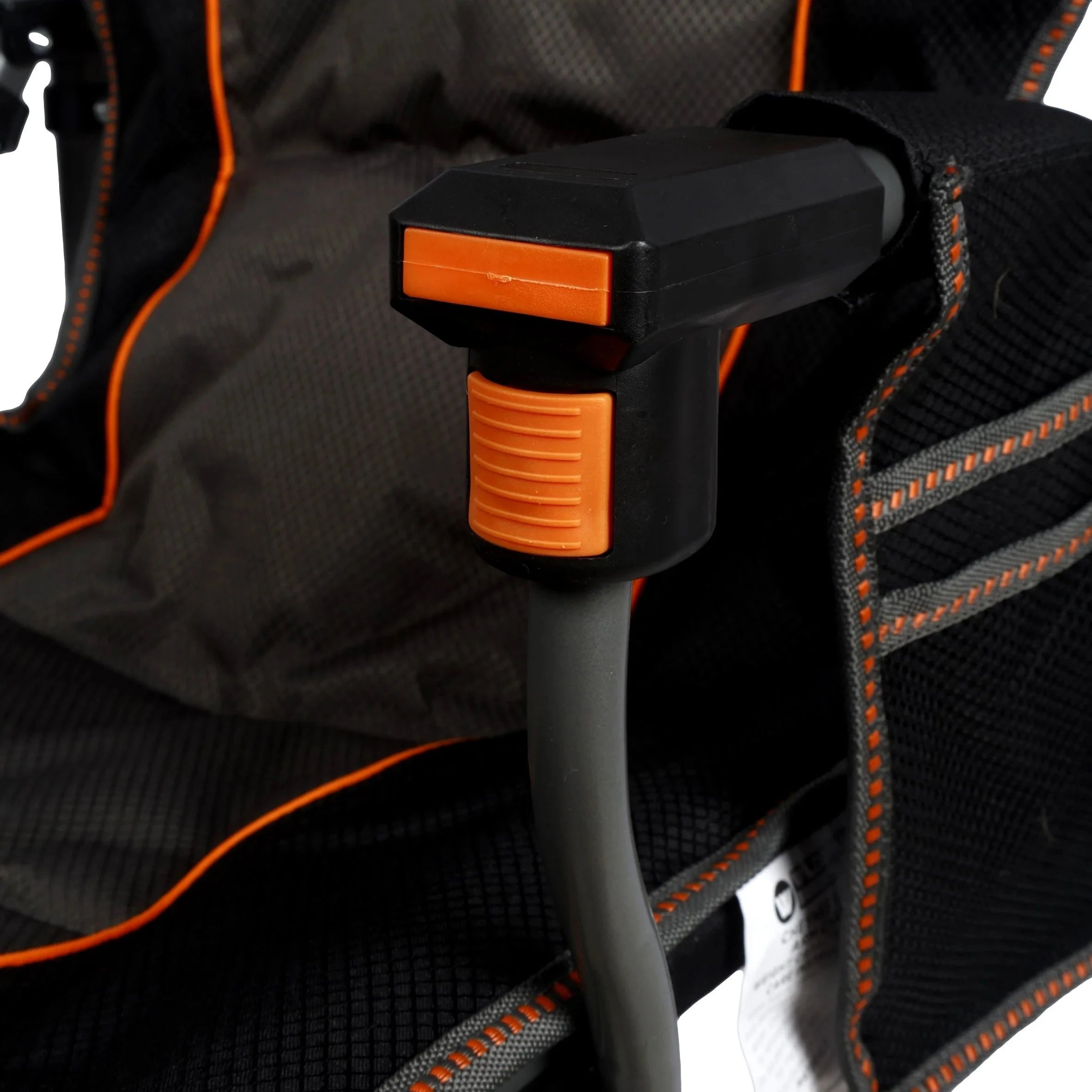 WILDTRAK CHEYNES ARM CHAIR